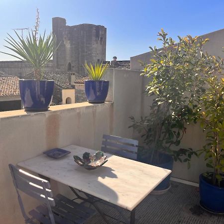Belle Chambre Spacieuse, Tropezienne, Vue Remparts, Clim, Parking Aigues-Mortes Exterior foto